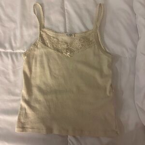 brandy Melville yellow tank top with cute lace